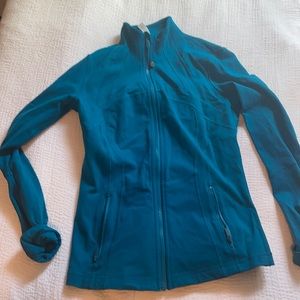 Blue lulu lemon wonder under jacket